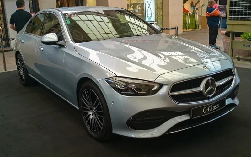 Mercedes-Benz C-Klasse