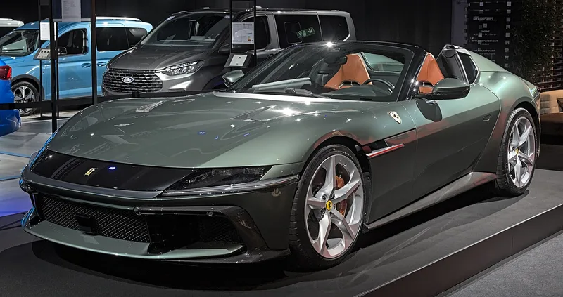 Ferrari 12Cilindri Spider – Test, Preise und تقييم bei شام كارز