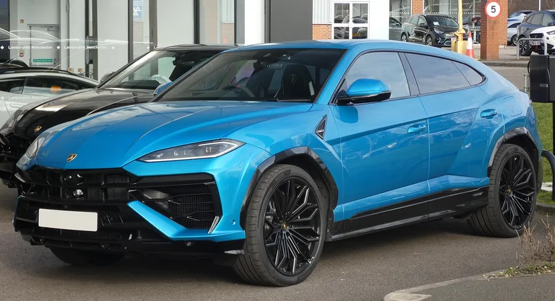 Lamborghini Urus SE – Test, Preise und تقييم bei شام كارز