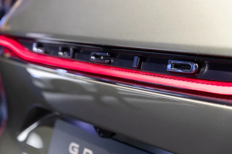 Lucid Gravity – Test, Preise und تقييم bei شام كارز